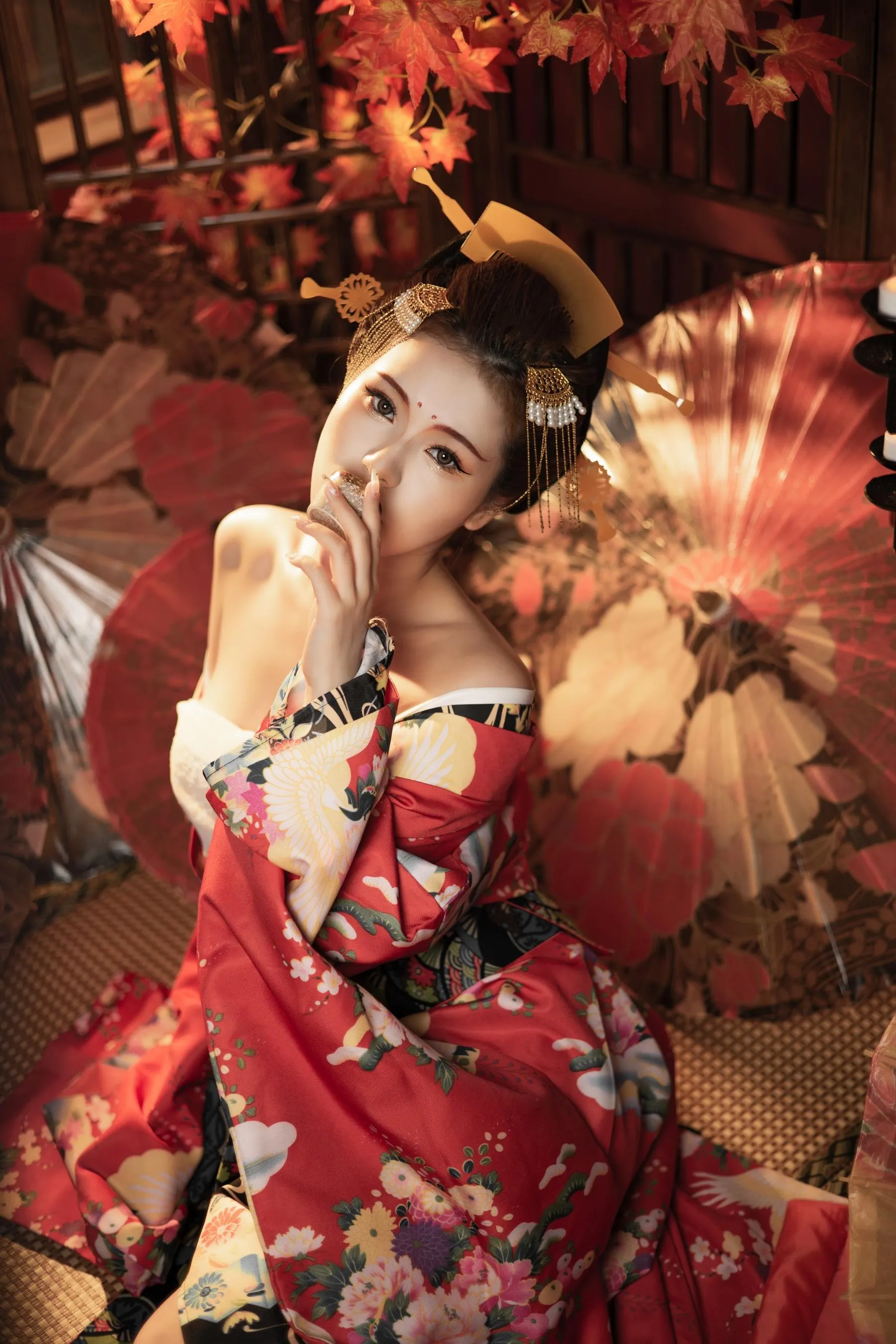 [艺图语] 2022.06.23 恶女花魁 奶酪 [23P]插图8